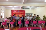 Trao tặng 25 xe đạp cho học sinh mồ côi