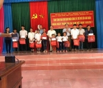 Thị Hội Kỳ Anh Trao tặng xe đạp, xe lăn, quà cho học sinh mồ côi nghèo học giỏi  và người khuyết tật có hoàn cảnh khó khăn